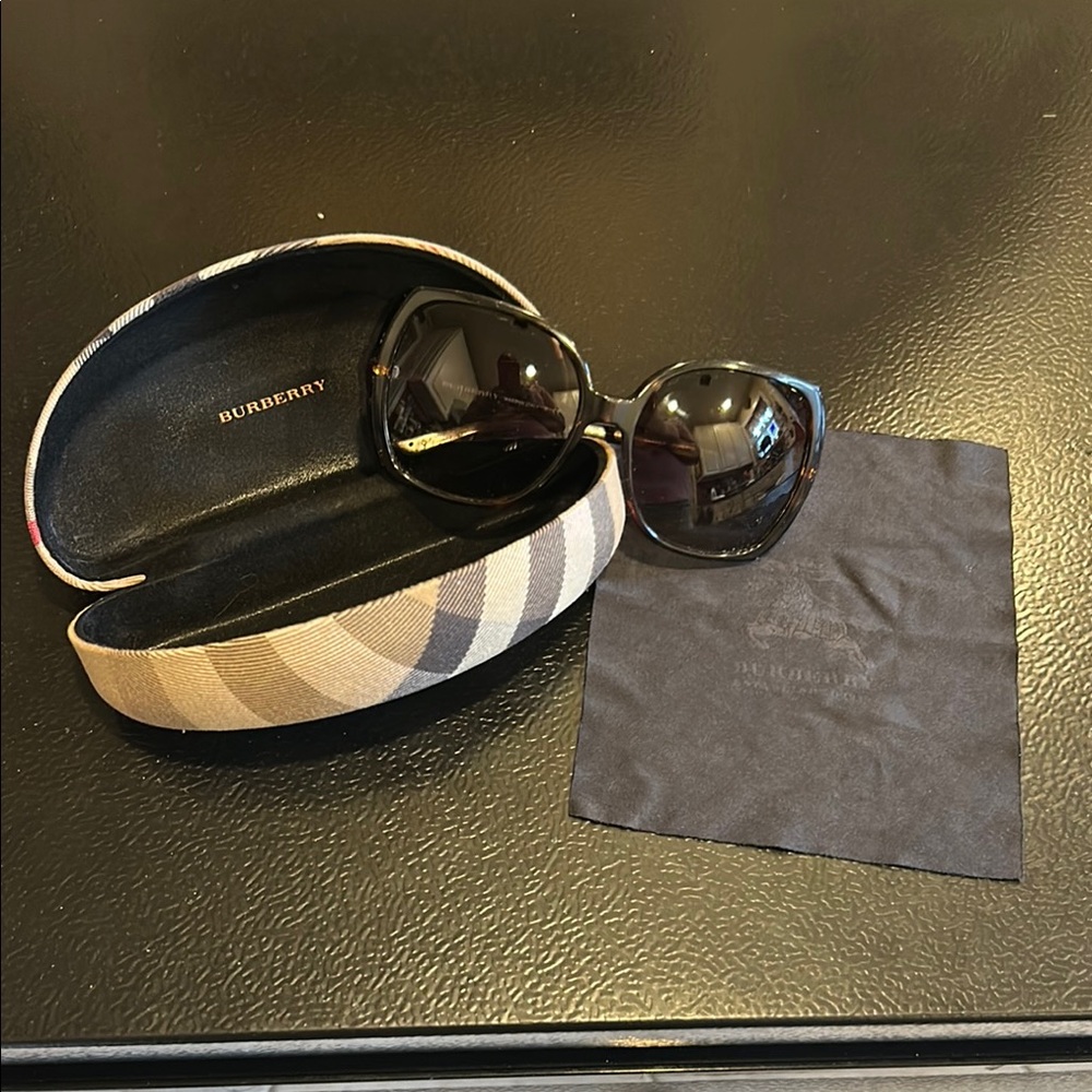 Burberry Black Sunglasses with Check Pattern Case